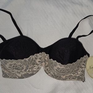 NWT Elegant Black and Cream Lace Bra Strapless Option